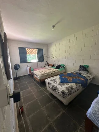 Imagem Chácara à venda em Campinas, Loteamento Chácaras Gargantilhas, com 2 quartos, 150m2