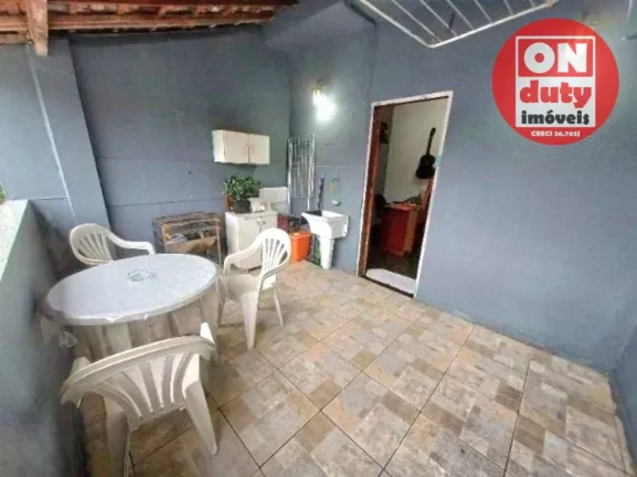 Imagem Sobrado à venda, 58 m² por R$ 280.000,00 - Castelo - Santos/SP