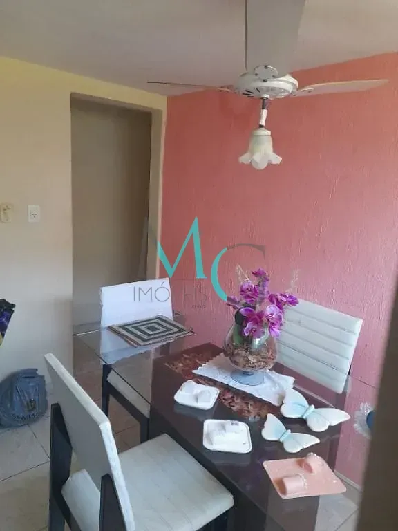 Imagem Apartamento com 2 dormitórios à venda, 47 m² por R$ 130.000 - Santíssimo - Rio de Janeiro/RJ