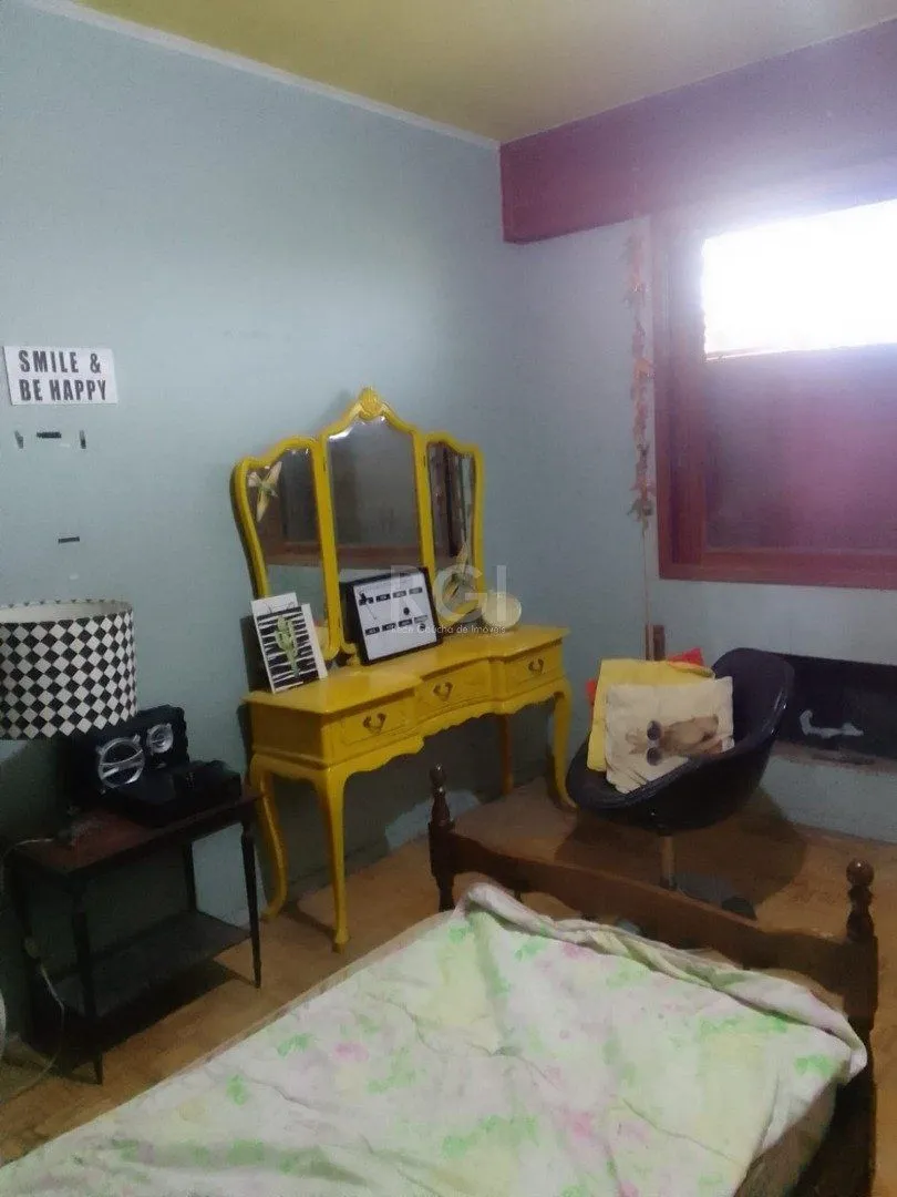 Imagem Casa para Venda - 400m², 7 dormitórios, sendo 1 suites, 2 vagas - Vila Assunção