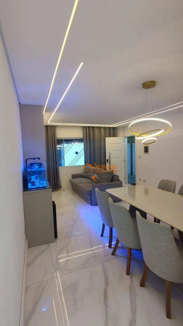 Imagem Sobrado com 3 dormitórios à venda, 200 m² por R$ 800.000,00 - Vila Maranduba - Guarulhos/SP