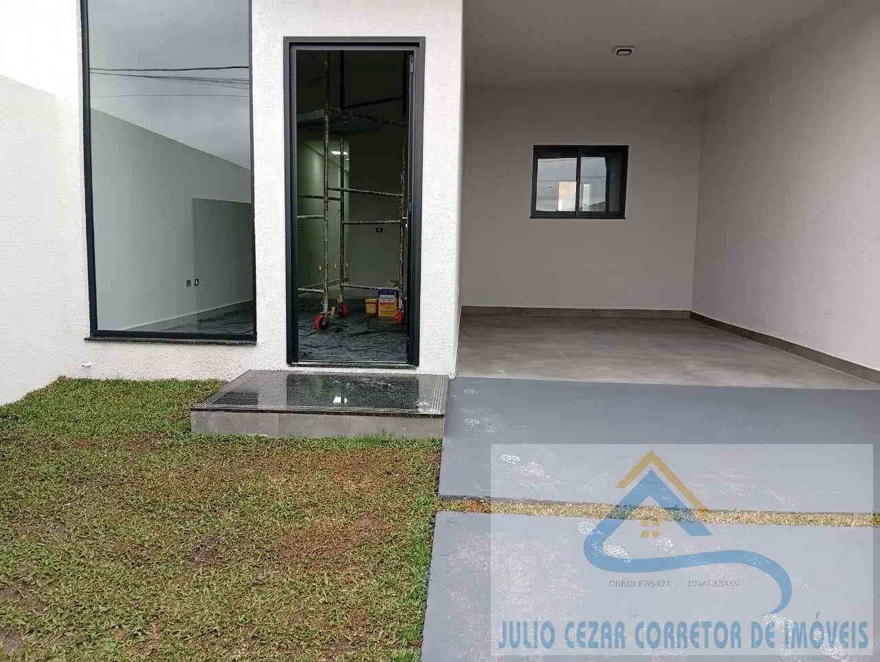 Imagem Casa para Venda em São José dos Pinhais, Barro Preto, 3 dormitórios, 1 suíte, 2 banheiros, 2 vagas