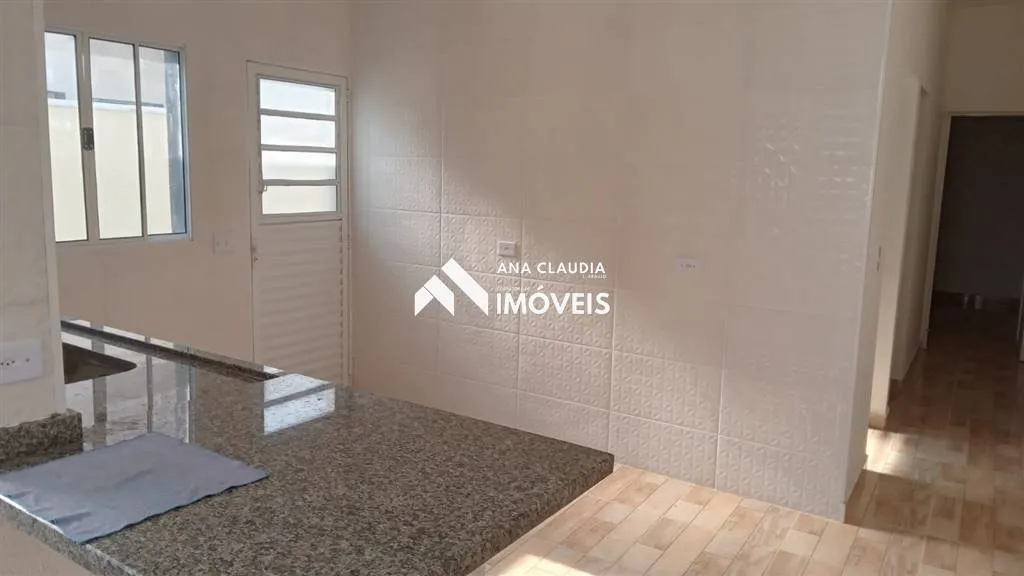 Imagem Casa a venda na cidade itanhaem