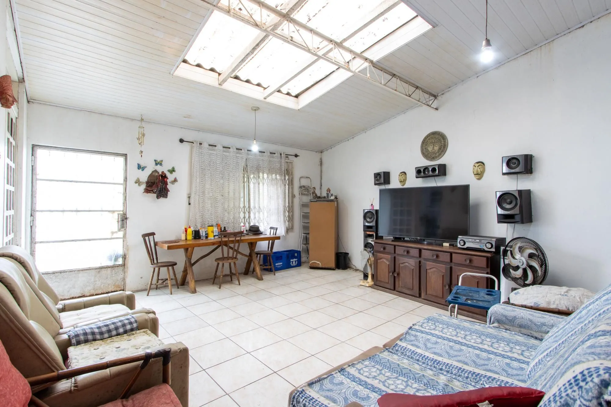 Imagem Casa para Venda - 385m², 4 dormitórios, sendo 3 suites, 2 vagas - Belém Velho