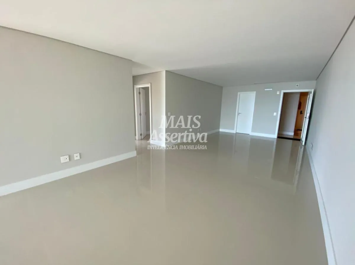 Imagem Apartamento para Venda em Navegantes / SC no bairro São Pedro
