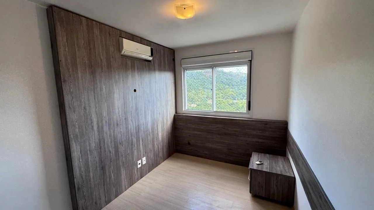 Imagem Excelente apartamento semi mobiliado, com vaga e infra completa