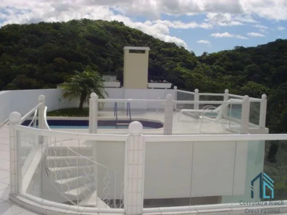 Imagem (Permuta ou financiamento) Excelente cobertura 05 suítes (sendo 02 Demi suítes) Balneário Pioneiros em Camboriú SC