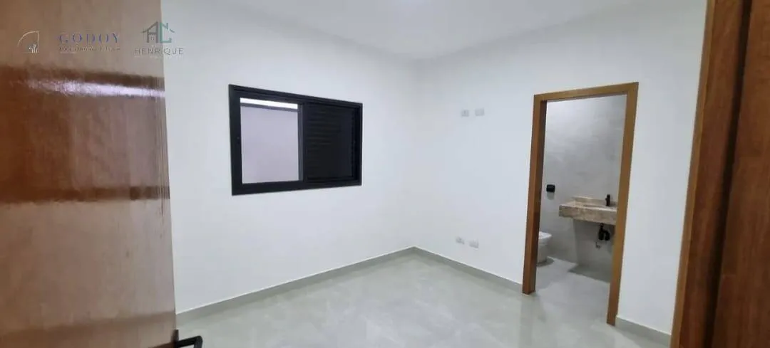 Imagem Casa Moderna Térrea com 3 Suítes e Estrutura de Clube - Próxima ao Shopping