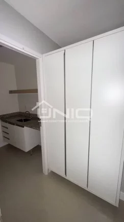 Imagem Sala Mobiliada em Ed Comercial - Centro - Ed Centro Médico São Lucas