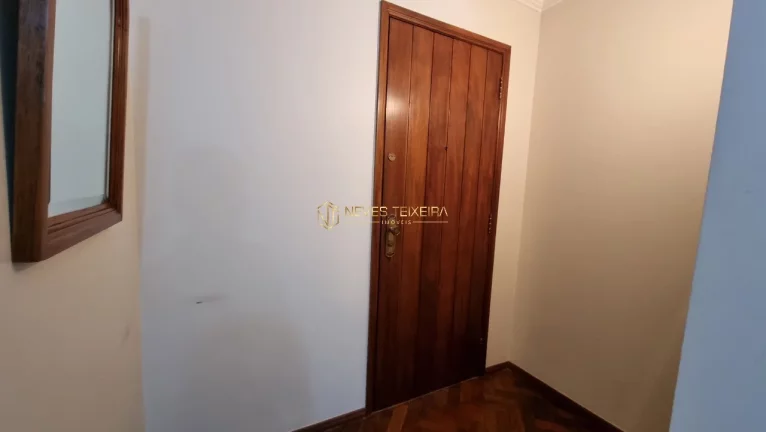 Imagem Nascente, Meio de Quadra, Andar Alto, Vazado, Vista Livre!!! SQS 110