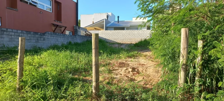 Imagem Terreno à venda no Bairro Ambrósio em Garopaba-SC! Confira já!