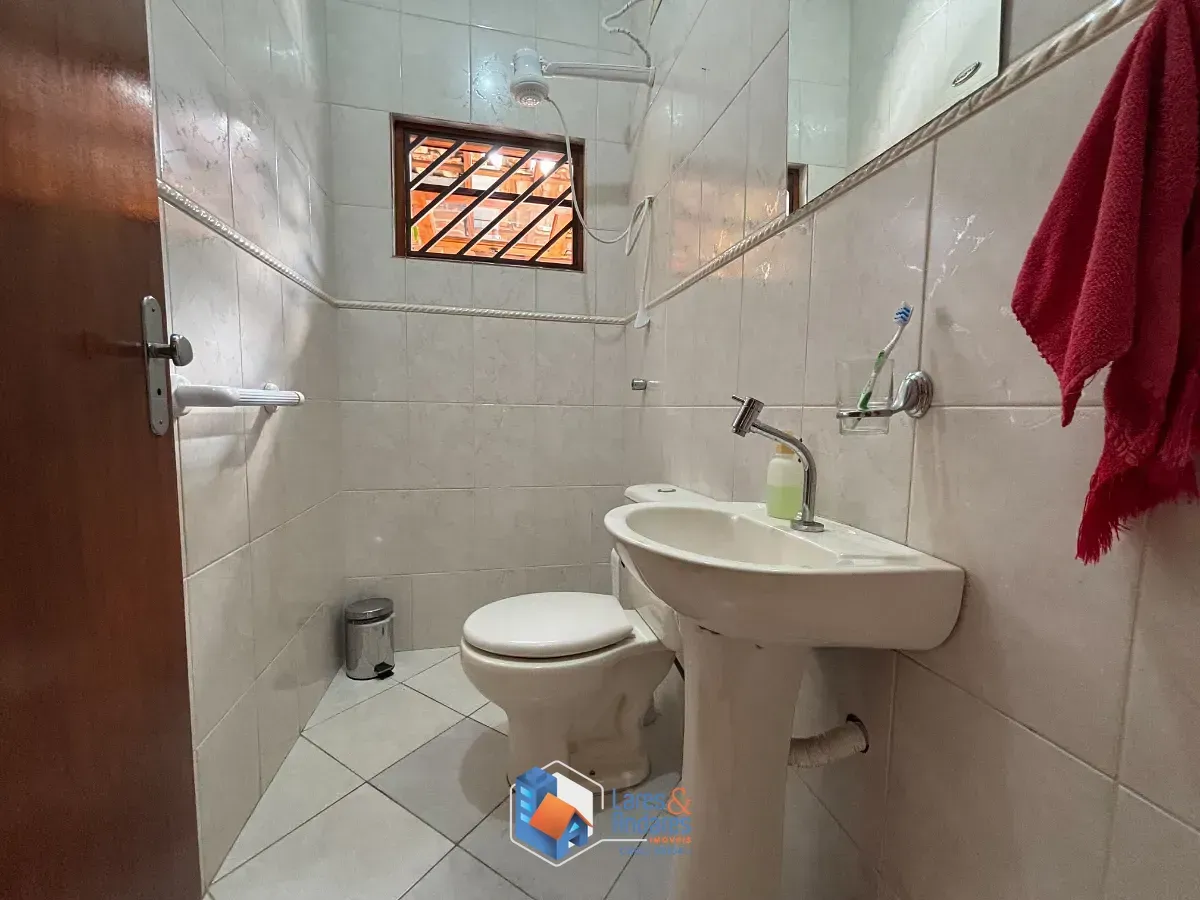 Imagem Casa para venda em Jardim Jua com 3 quartos, sendo 1 suíte, 358m²