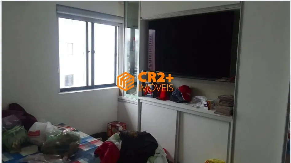 Imagem VENDO APARTAMENTO NA MADALENA 3 QTOS REFORMADOS.