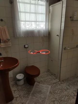 Imagem CASA TÉRREA À VENDA AO LADO DO METRÔ ARTUR ALVIM.
