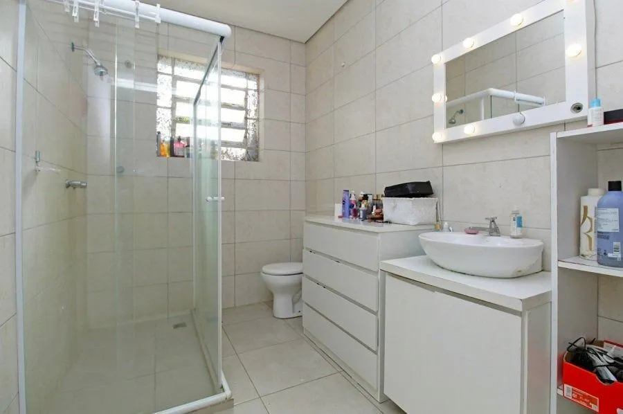 Imagem Casa 4 dormitórios, 220m² privativos, RuaGeneral Couto de Magalhães