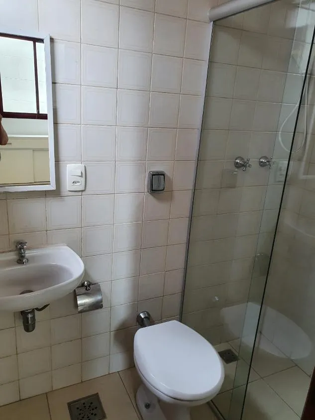Imagem Moradia requintada: apartamento para locação no nobre bairro Cambuí em Campinas
