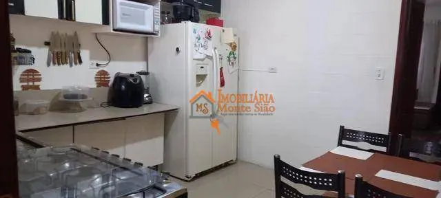 Imagem Sobrado com 2 dormitórios à venda por R$ 660.300,00 - Vila das Palmeiras - Guarulhos/SP