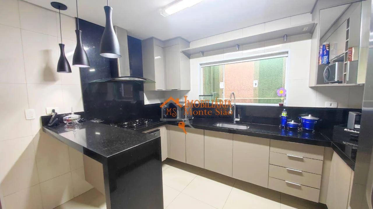 Imagem Sobrado à venda, 248 m² por R$ 750.000,00 - Bonsucesso - Guarulhos/SP