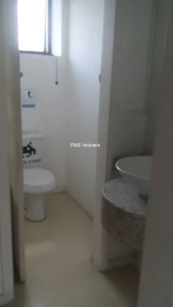 Imagem Conjunto comercial com 120m² para locação em Pinheiros.