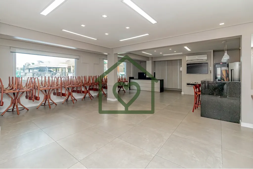 Imagem Apartamento com 84m² privativos, três dormitórios, sendo uma suíte, dois banheiros, sacada com l...