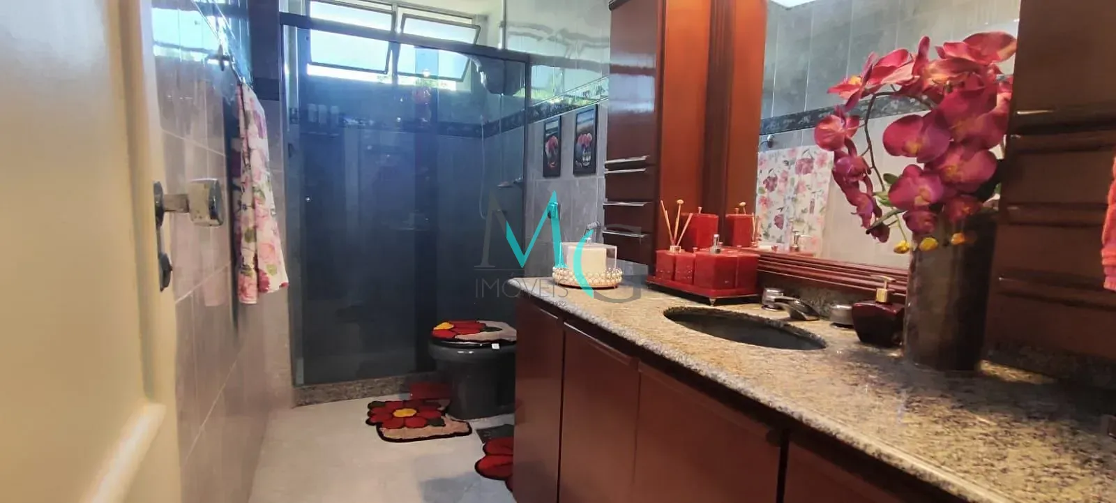 Imagem Apartamento à venda de 3 quartos e 2 banheiros, com 200m², na Estrada da Caroba - Campo Grande, Rio de Janeiro, RJ