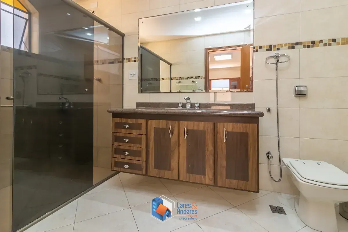 Imagem Casa para venda em Jardim São José (Zona Norte) com 4 quartos, sendo 2 suítes, 202m²
