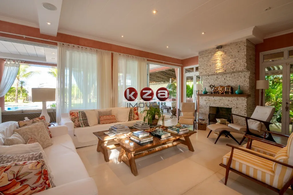 Imagem Casa de luxo a venda MOBILIADA, na Barra do Una: 6 suítes, 3 salas, 10 banheiros, frente para o mar, 800m² de área em São Sebastião-SP!