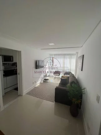 Imagem Apartamento de alto padrão 2 quartos 1 suíte na quadra da praia de Itapuã
