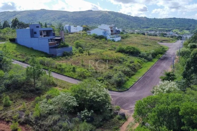 Imagem Terreno/Lote Residencial para venda no bairro Vila Nova em Porto Alegre