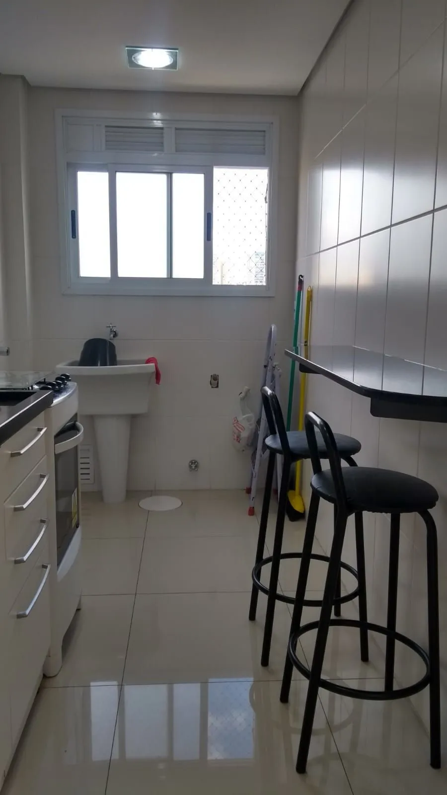 Imagem Apartamento com 02 quartos (01 suíte) e 03 Vagas no Bairro Cristo Redentor