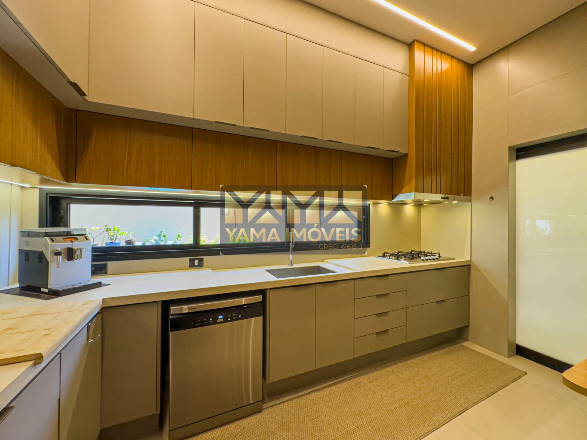 Imagem Casa Alto Padrão em Residencial e Empresarial Alphaville, Ribeirão Preto/SP