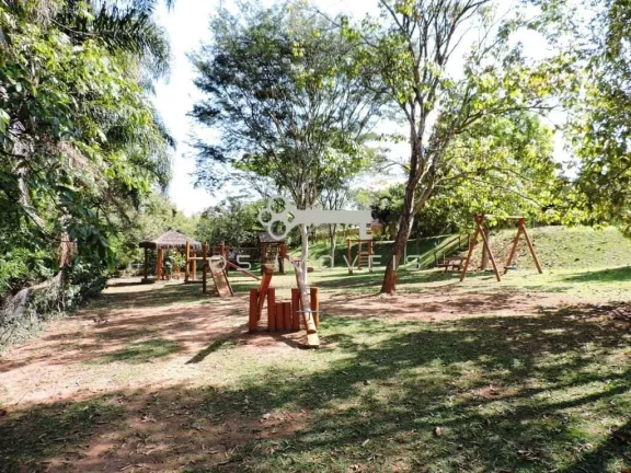 Imagem Cond. Euroville - Lote 1.032,10 m² fundo para APP. LINDO!