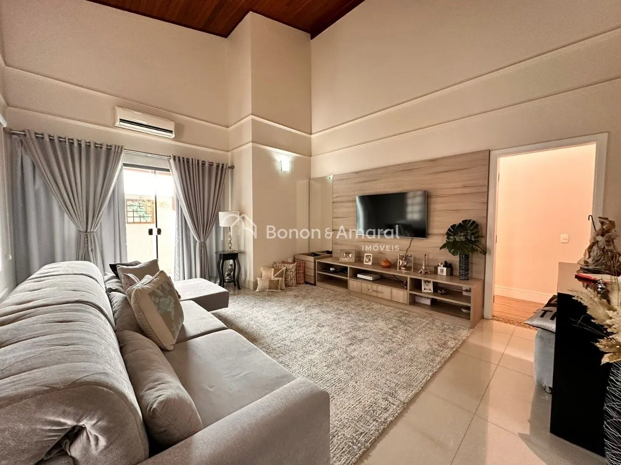 Imagem Casa térrea à venda no Condomínio Okinawa, Parque Brasil 500, Paulínia.