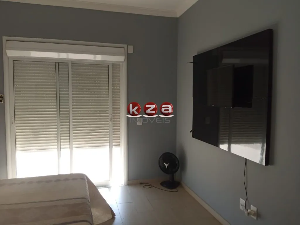 Imagem Imperdível oportunidade! Casa no condomínio Portal do Jequitibá à venda em Valinhos-SP, 3 suítes, 2 salas, 4 banheiros, 4 vagas de garagem e 278m².