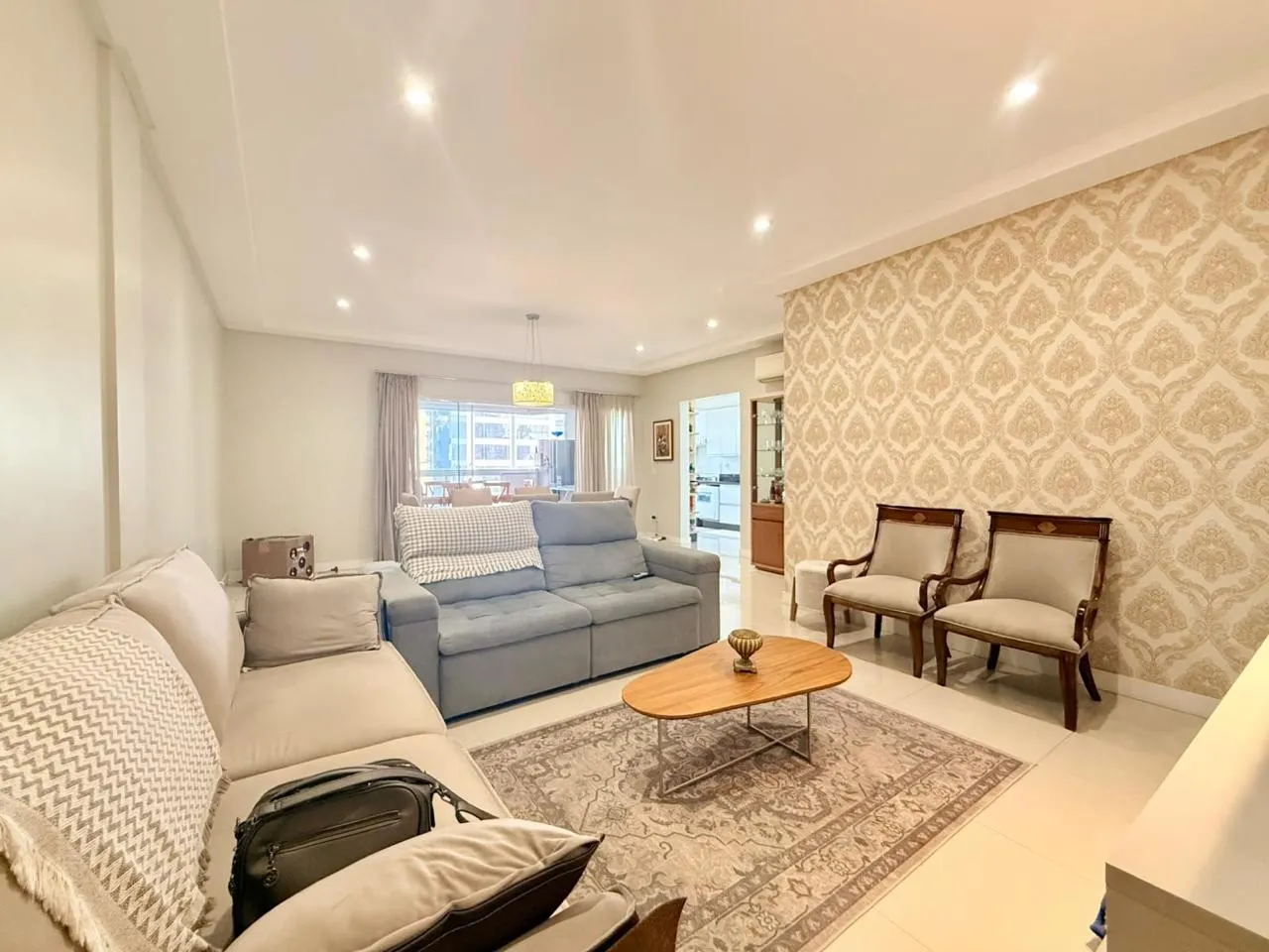 Imagem Apartamento à venda com 145.48m2 por R$ 1.390.000,00