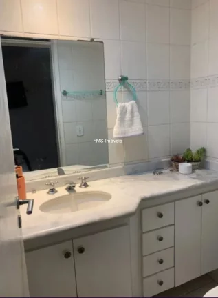 Imagem 2 Dormitórios à venda em Moema de 60m²