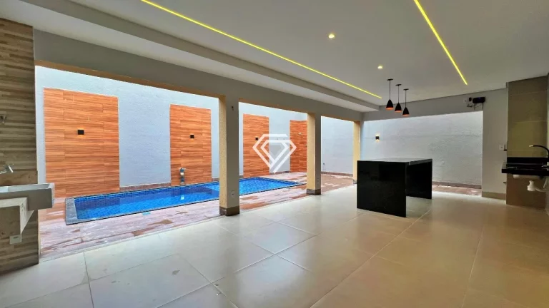 Imagem Sobrado 4 Quartos, 378 m² c/ Lazer à Venda na 106 Norte