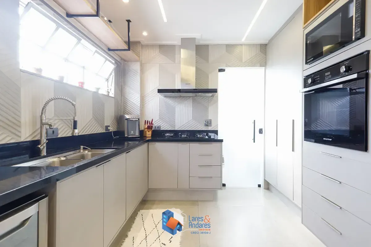 Imagem Apartamento para venda em Perdizes com 3 quartos, sendo 1 suíte, 247m²
