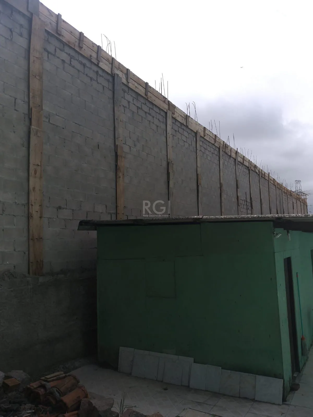 Imagem Casa para Venda - 136m², 4 dormitórios, 1 vaga - Agronomia