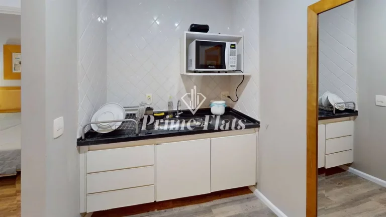Imagem Flat disponível para locação no Quality Suites Oscar Freire em Pinheiros, com 30m², 1 dormitório e 1 vaga