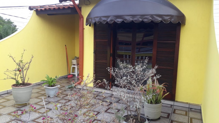 Imagem Sobrado com 3 Quartos à Venda, 130 m² em Jardim Piqueroby - São Paulo