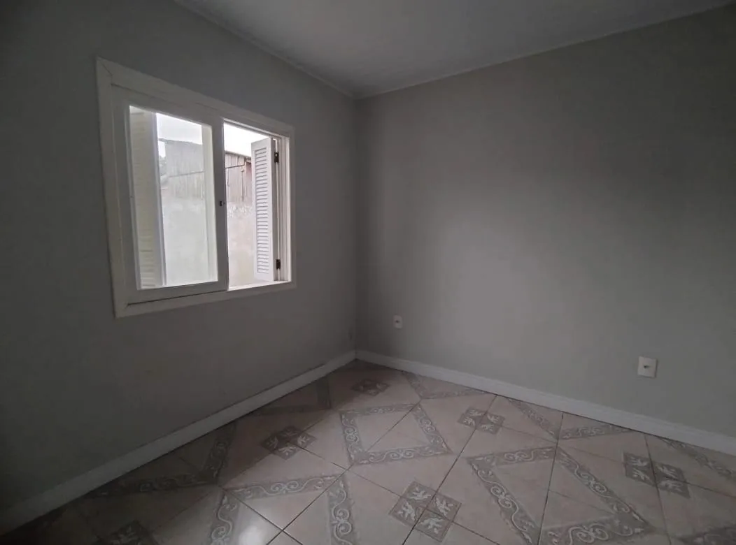 Imagem Casa perto do mar, em Capão Novo, apta para financiamento bancário