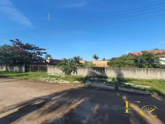 Imagem Dois Lotes à Venda na Zona Nova!