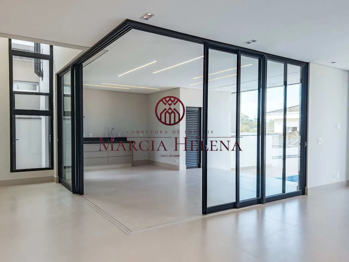 Imagem Sobrado em condomínio à venda em Valinhos, Naçoes, com 3 quartos, 319,21m2