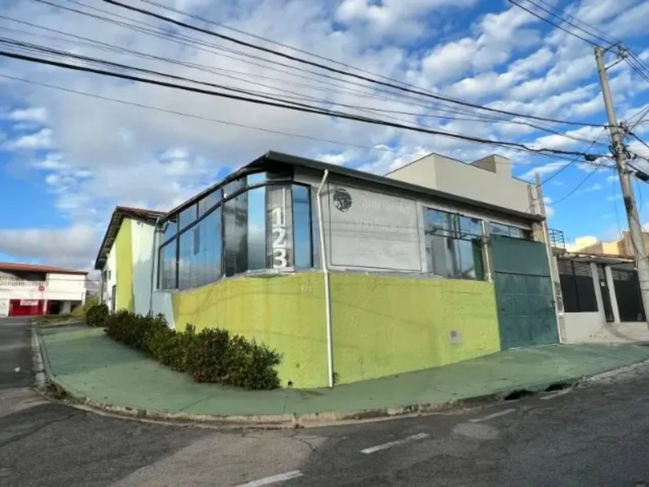 Foto do imóvel Salão Comercial à Venda em Sorocaba-SP: 3 Salas, 2 Banheiros, 279m² no Jardim do Sol! em JARDIM DO SOL, SOROCABA - SP