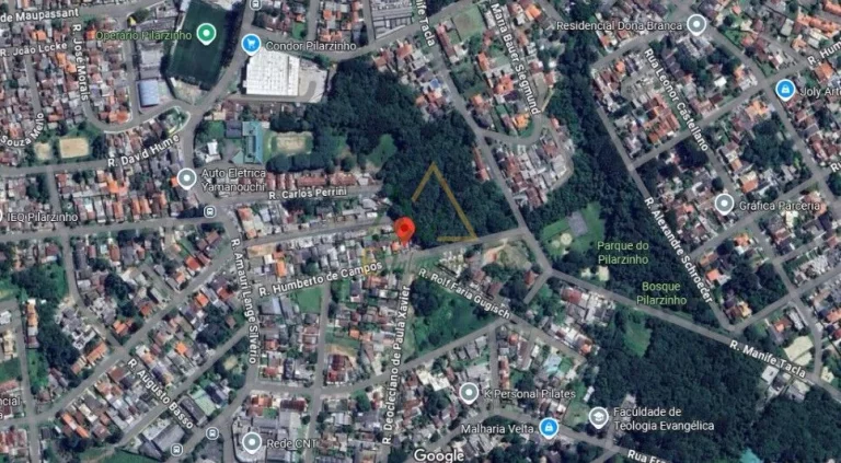 Imagem Terreno com casa no Pilarzinho
