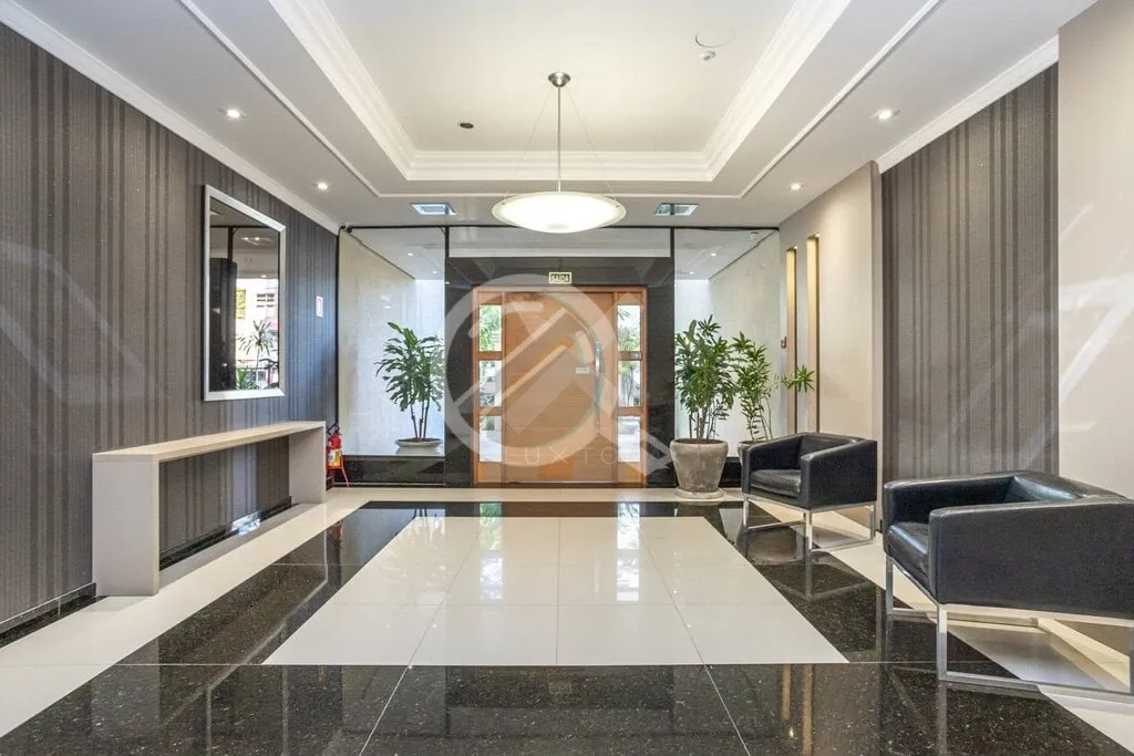 Imagem Luxton imóveis vende ou aluga apartamento com 2 dormitórios, sendo 1 suite, 2 vagas na garagem, ba...