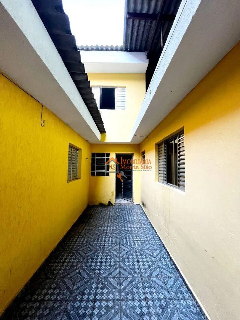 Imagem Sobrado com 4 dormitórios à venda, 250 m² por R$ 540.000,00 - Parque Santos Dumont - Guarulhos/SP