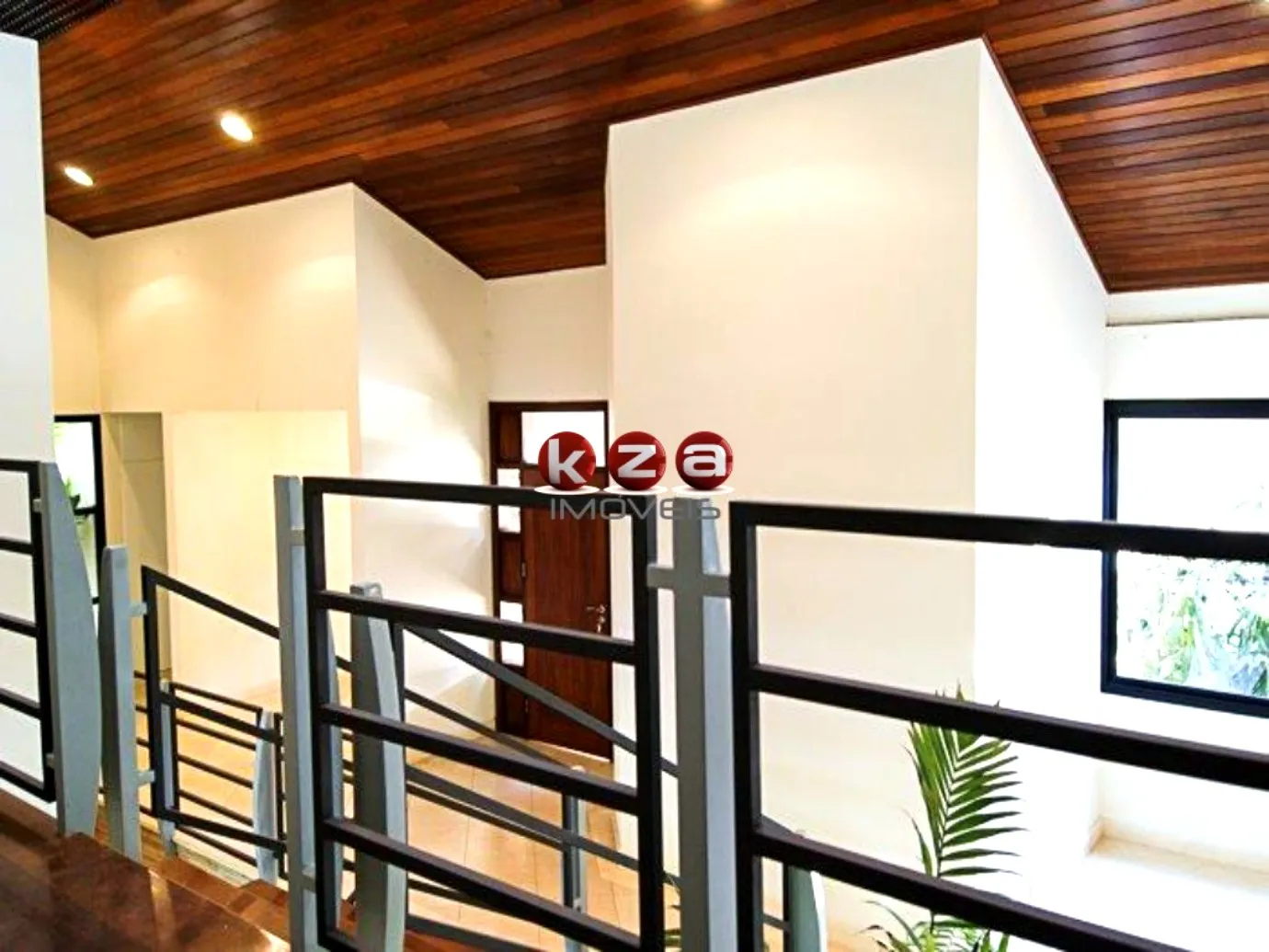 Imagem Luxuosa Casa em Condomínio à Venda em Campinas-SP, Condomínio Residencial Colina, Barão Geraldo, 4 Suítes, 3 Salas, 4 Vagas, 576m².