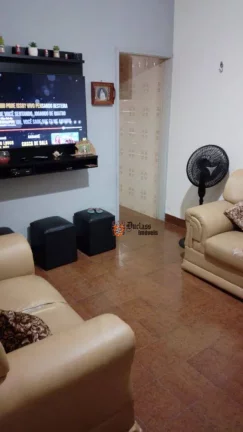Imagem Casa com 2 dormitórios à venda, 72 m² por R$ 435.000 - Nova Mirim - Praia Grande/SP